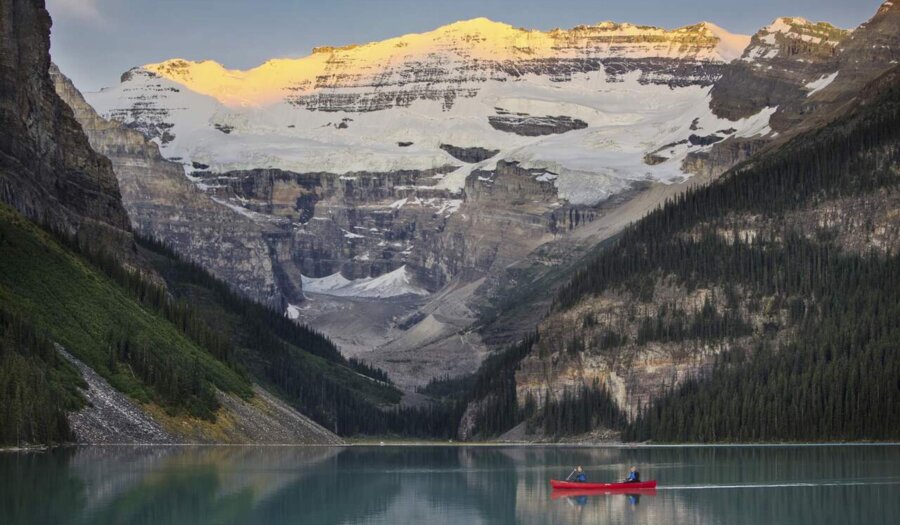 Lake Louise Banff Lake Louise Tourism BLLT Paul Zizka paulzizkaphoto