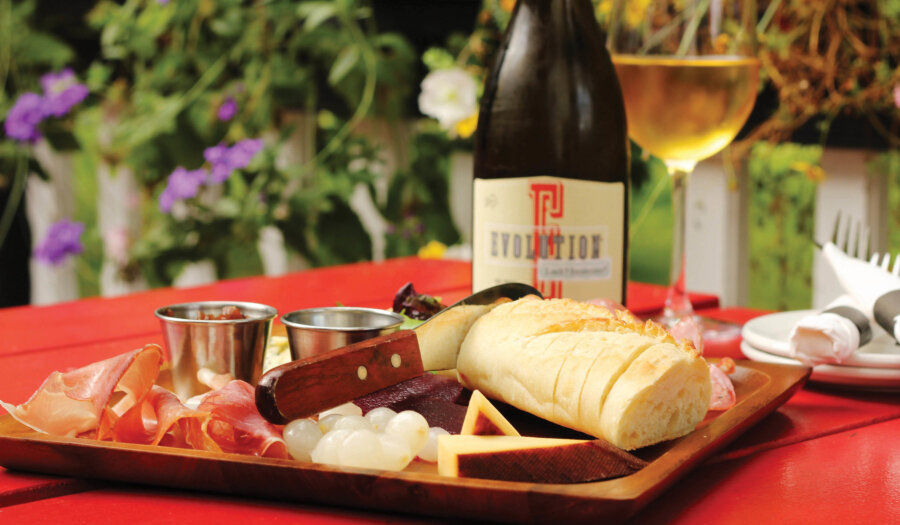 Ploughmans platter at the Georgetown Pul