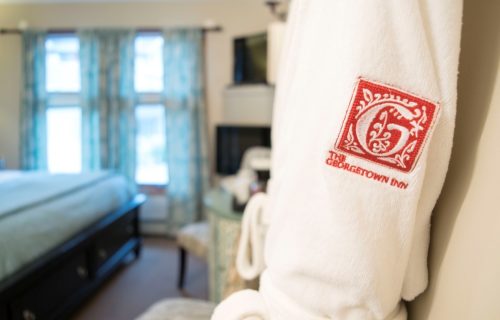 Pet friendly hotel in canmore