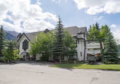 Boutique hotel in downtown Canmore alberta